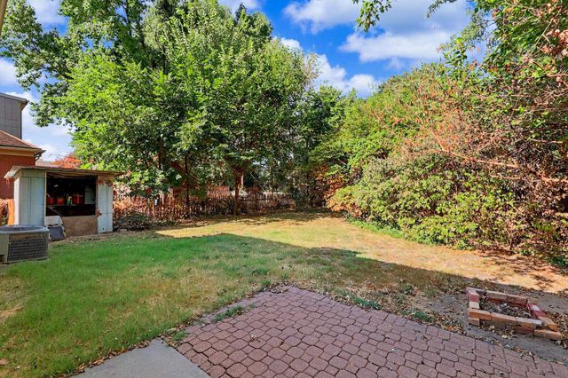 1423 N Garland St, Wichita, KS 67203