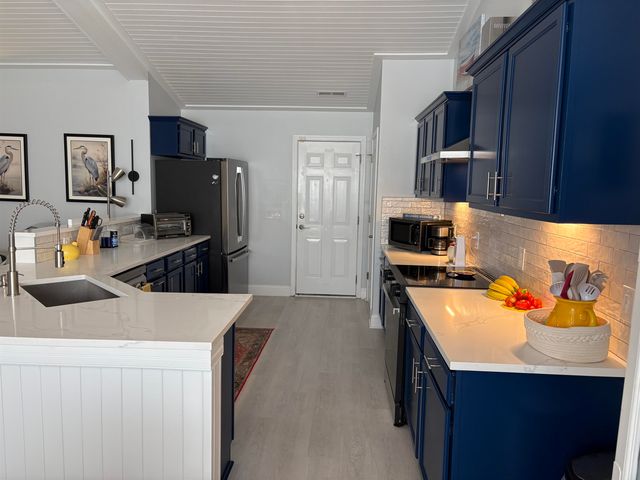 565 Ramblewood Circle, Little River, SC 29566