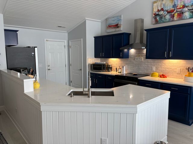 565 Ramblewood Circle, Little River, SC 29566