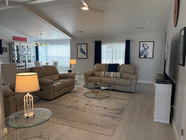 565 Ramblewood Circle, Little River, SC 29566