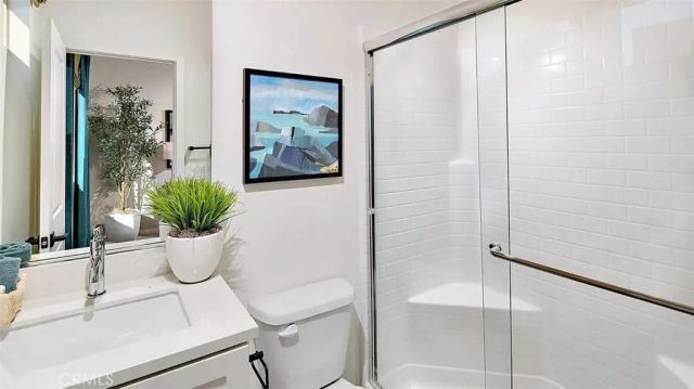 1310 W Oakcrest Paseo, Ontario, CA 91762
