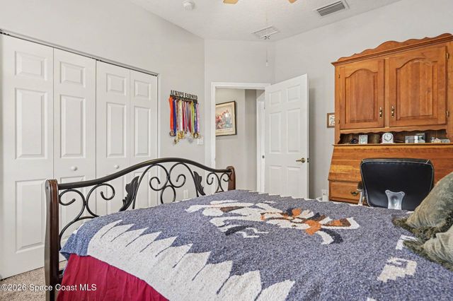 348 Gardendale Circle SE, Palm Bay, FL 32909