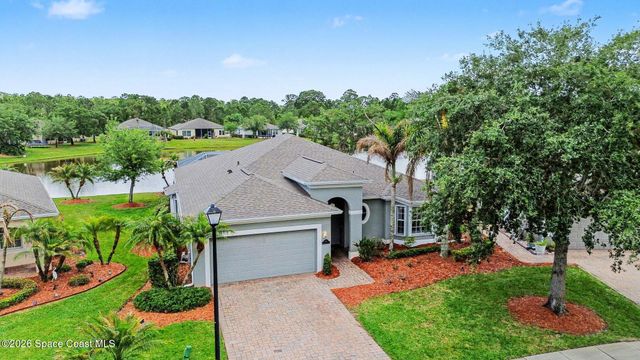 348 Gardendale Circle SE, Palm Bay, FL 32909