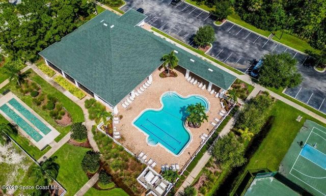 348 Gardendale Circle SE, Palm Bay, FL 32909