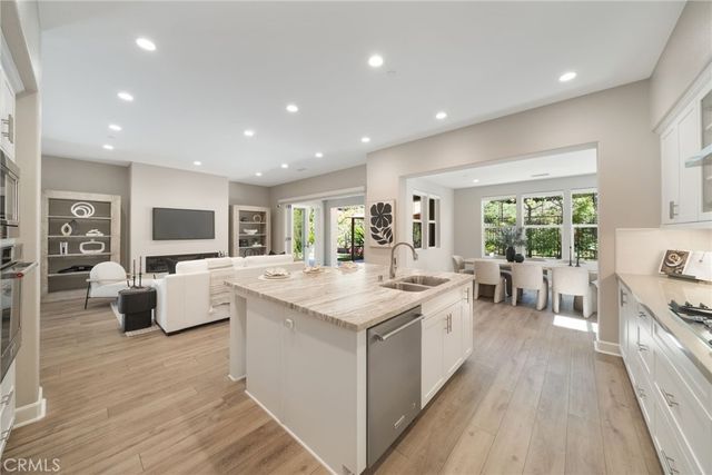 20 Tandeo Drive, Rancho Mission Viejo, CA 92694