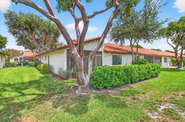6248 Kings Gate Circle, Delray Beach, FL 33484