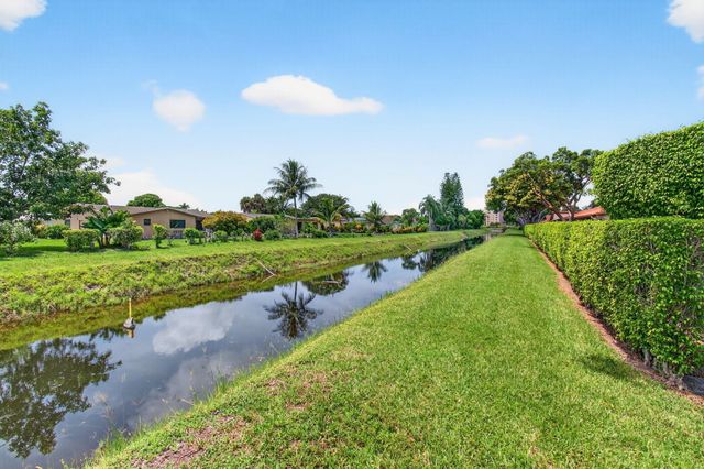 6248 Kings Gate Circle, Delray Beach, FL 33484