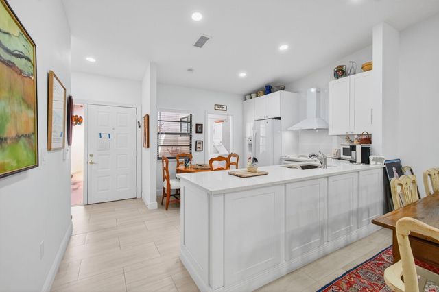 6248 Kings Gate Circle, Delray Beach, FL 33484