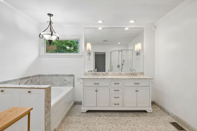 702 Wilson Pike, Brentwood, TN 37027
