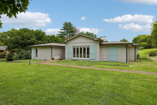 702 Wilson Pike, Brentwood, TN 37027