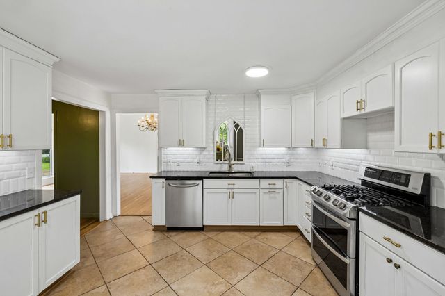 702 Wilson Pike, Brentwood, TN 37027