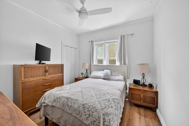 293 Swan St, Providence, RI 02905