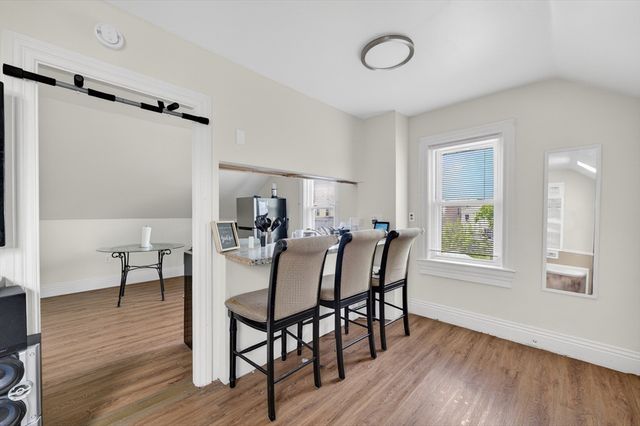 293 Swan St, Providence, RI 02905
