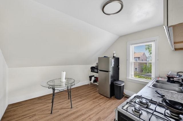 293 Swan St, Providence, RI 02905