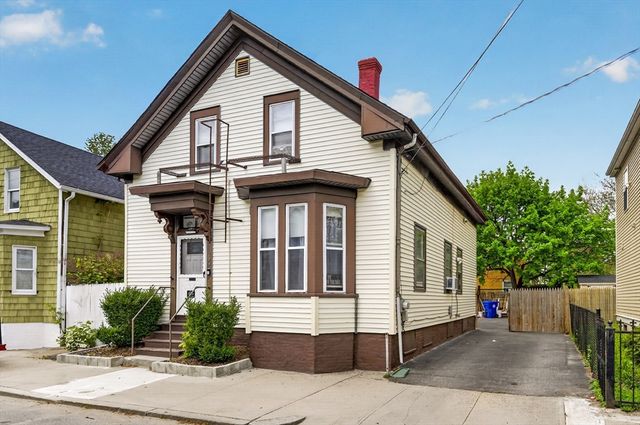 293 Swan St, Providence, RI 02905