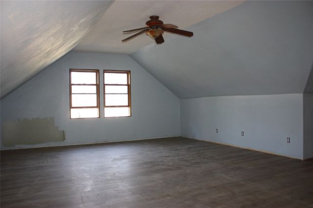 3096 310th Street, Orient, IA 50858