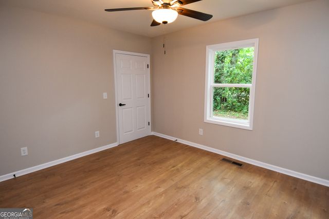 403 Atlanta Street, Barnesville, GA 30204