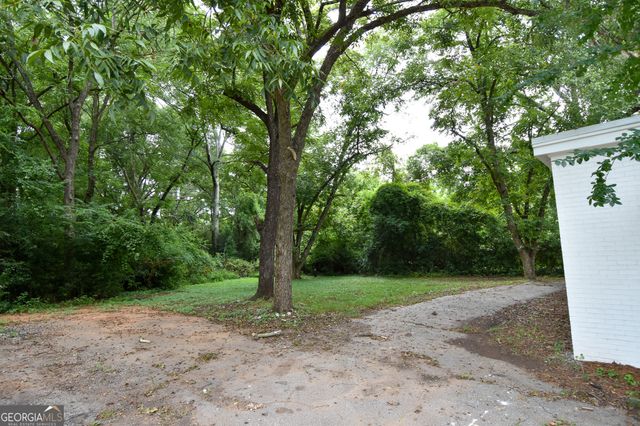 403 Atlanta Street, Barnesville, GA 30204