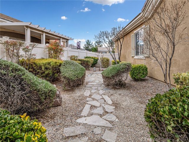 19420 Verbena Street, Apple Valley, CA 92308