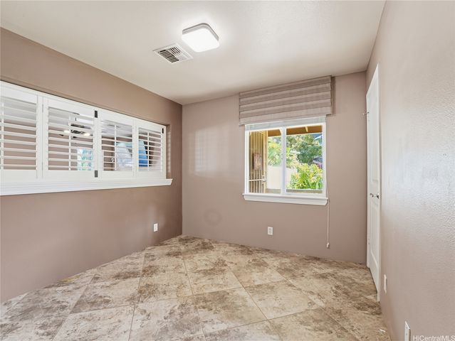 87-2201 Pakeke Street 65, Waianae, HI 96792