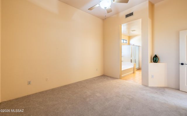 32 S Happy Valley Saddle Drive, Tucson, AZ 85748