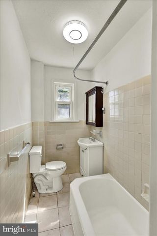 29 OLD DORWART ST, Lancaster, PA 17603