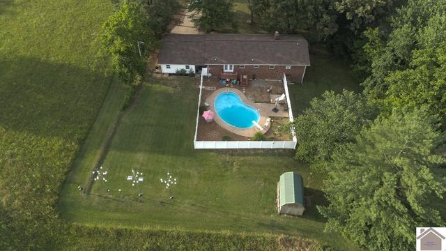 740 Tyree Rd, Paducah, KY 42003