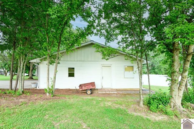 740 Tyree Rd, Paducah, KY 42003