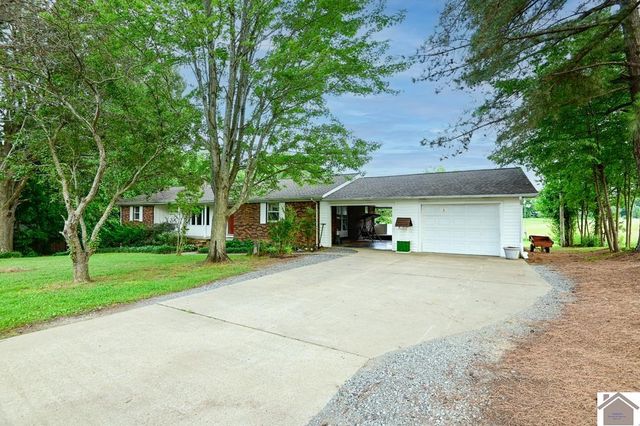 740 Tyree Rd, Paducah, KY 42003