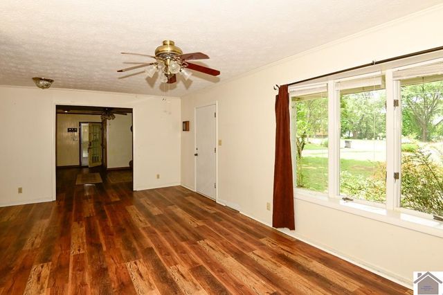 740 Tyree Rd, Paducah, KY 42003