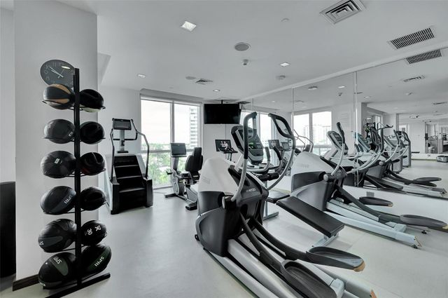 101 S Fort Lauderdale Beach Boulevard 906, Fort Lauderdale, FL 33316