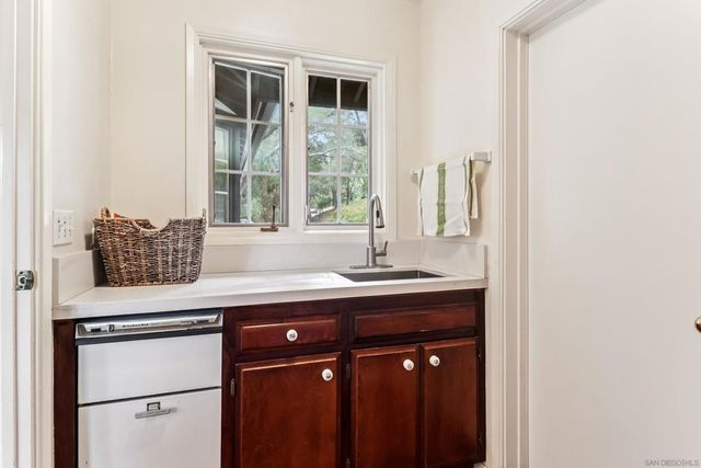 1871 Tecalote Drive, Fallbrook, CA 92028