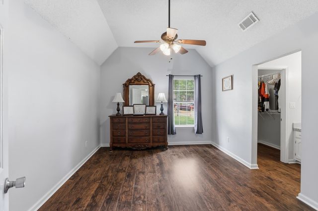 7893 BENTWOOD CIR, Memphis, TN 38018