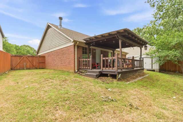7893 BENTWOOD CIR, Memphis, TN 38018
