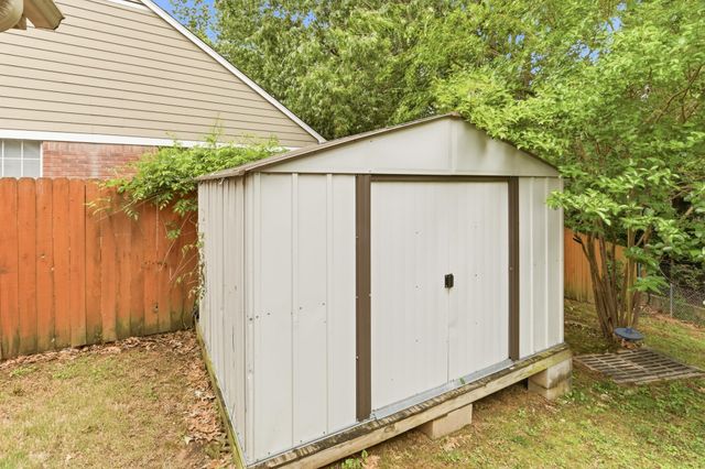 7893 BENTWOOD CIR, Memphis, TN 38018