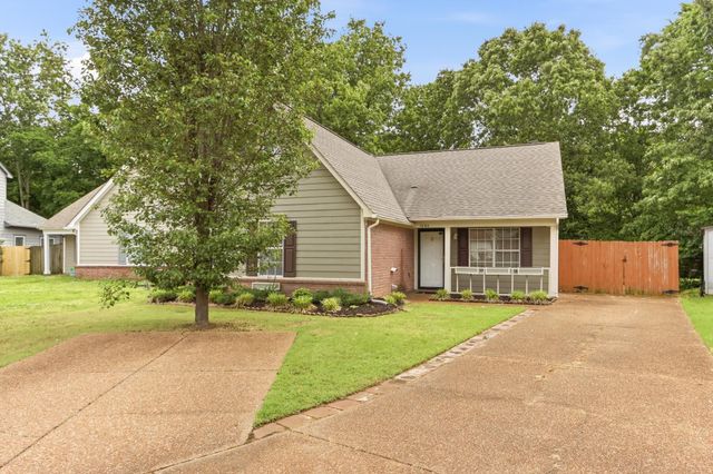 7893 BENTWOOD CIR, Memphis, TN 38018