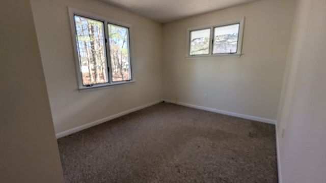 10 Sherwood Ave, Foxboro, MA 02035