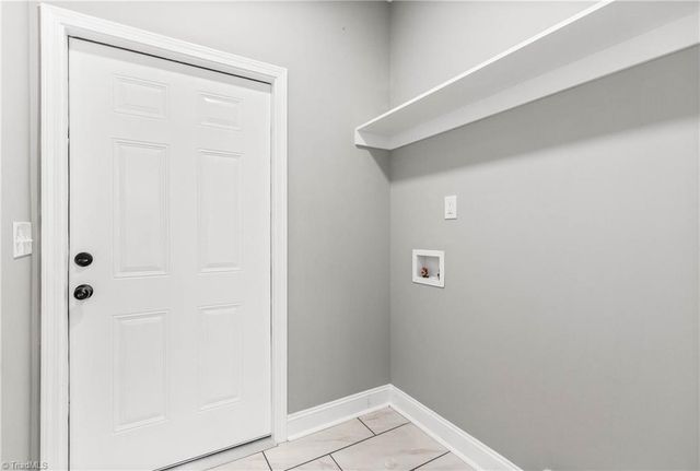 100 Snead Road, Winston-salem, NC 27103