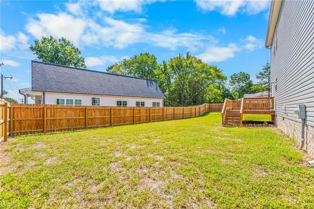 100 Snead Road, Winston-salem, NC 27103