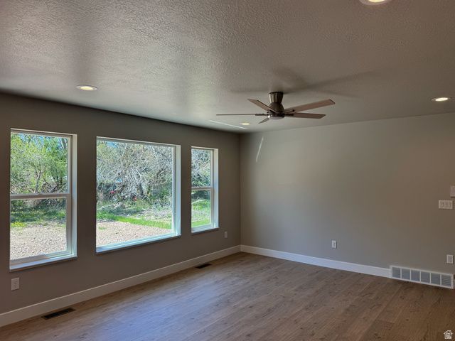 1025 S GRAMERCY AVE, Ogden, UT 84404