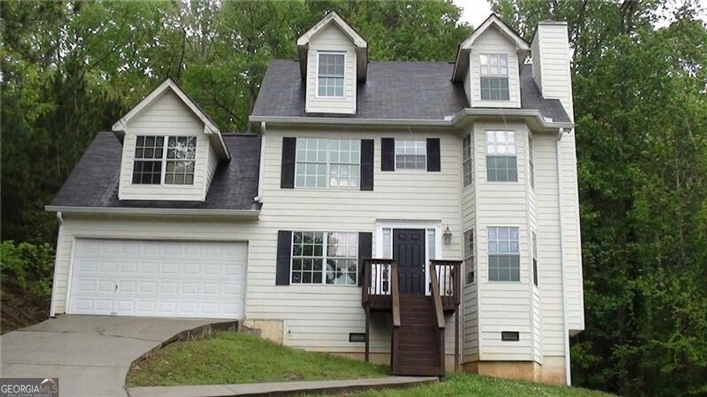 3845 Laurel Brook Lane, Snellville, GA 30039