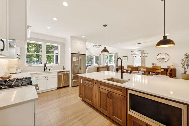 5308 Midmoor Road, Monona, WI 53716