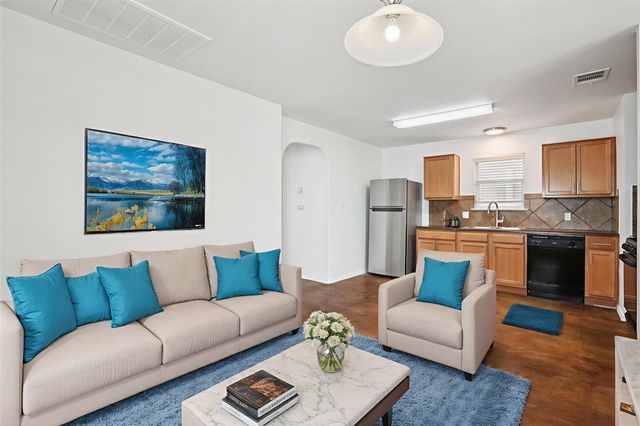 4609 Credo LN, Austin, TX 78725