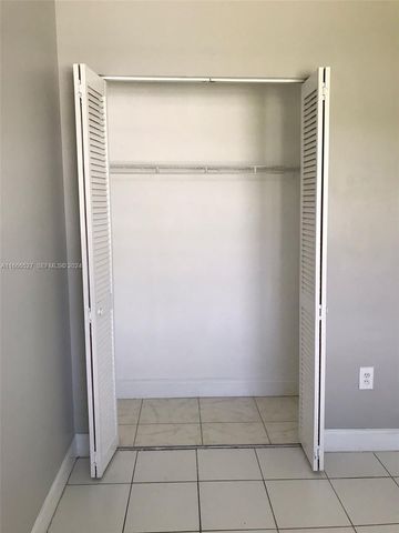 459 NE 210th Cir Terrace 201-17, Miami, FL 33179