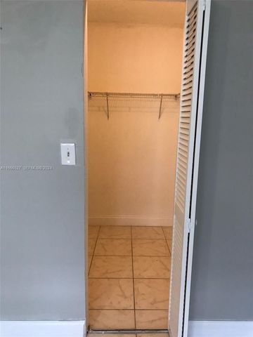 459 NE 210th Cir Terrace 201-17, Miami, FL 33179