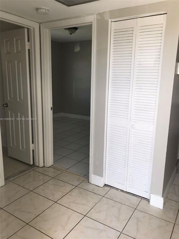 459 NE 210th Cir Terrace 201-17, Miami, FL 33179