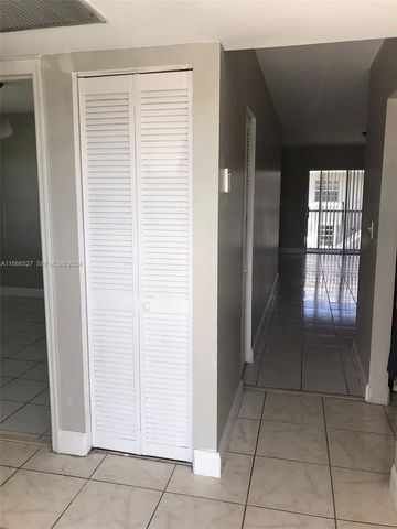 459 NE 210th Cir Terrace 201-17, Miami, FL 33179