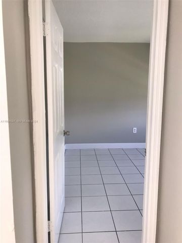 459 NE 210th Cir Terrace 201-17, Miami, FL 33179