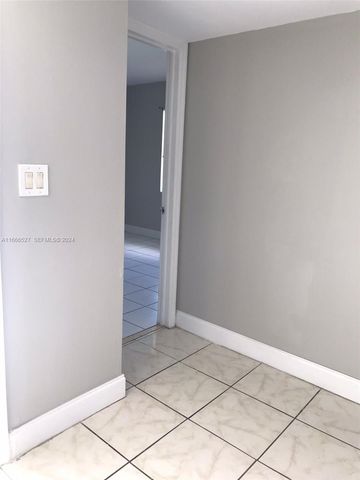 459 NE 210th Cir Terrace 201-17, Miami, FL 33179
