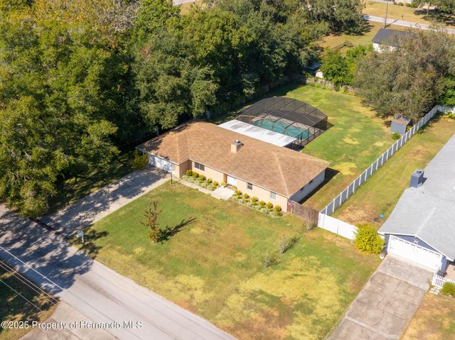 37321 Hickory Hill Lane, Dade City, FL 33525